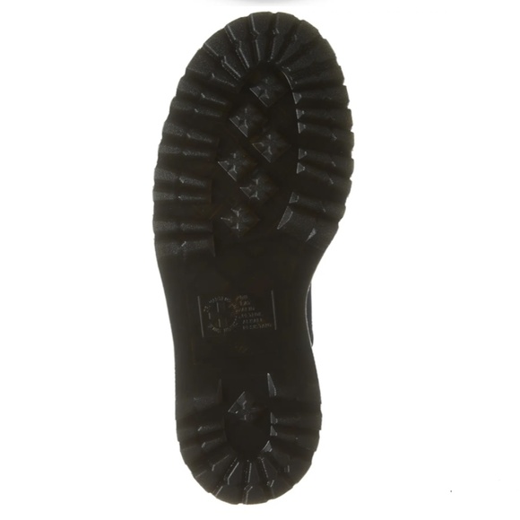 NEW $210 DR. MARTENS 2976 Quad Faux Fur Chelsea Boot in size 9 UK / 11 US! - Picture 6 of 6